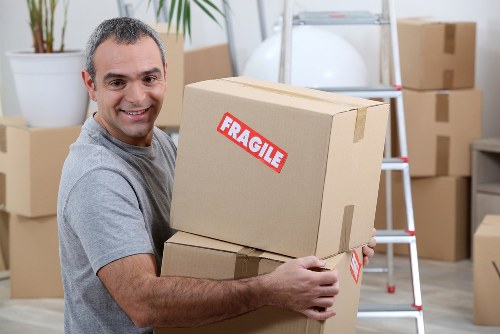 Professional packing and unpacking services in Manvan for a smooth home move