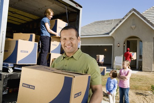 Efficient home moving service with house removalists in Manvan